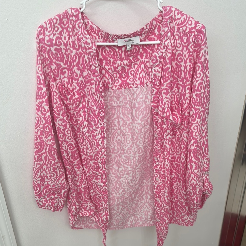 Pink and White Tie Front Blouse with 3/4 Sleeves